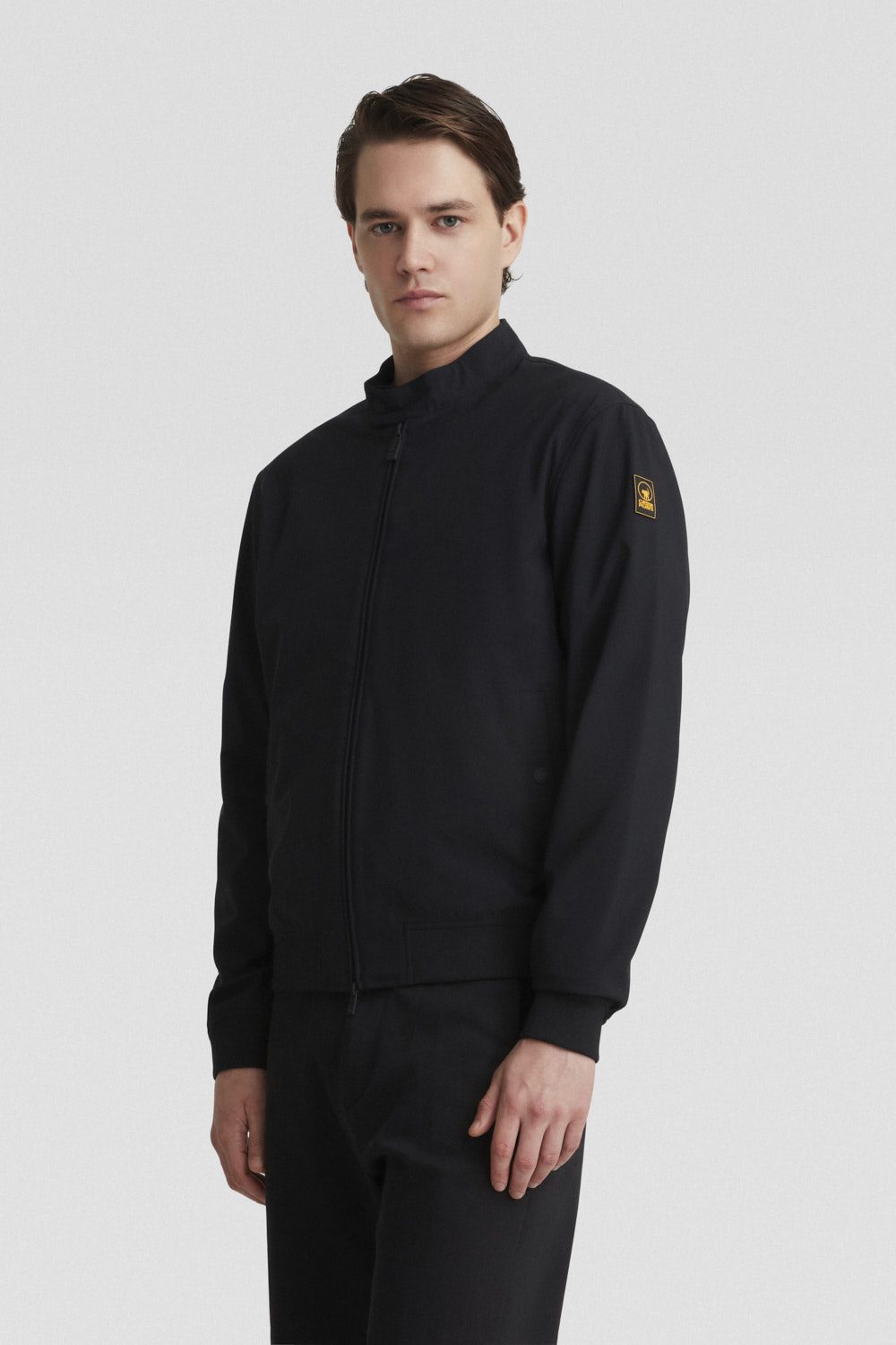 ASHJO3.0_Softshell_255CPMJB1219_P0U23X_206XXW_Indossato__2.jpg ASHJO3.0 Softshell 255CPMJB1219 P0U23X 206XXW Indossato 2