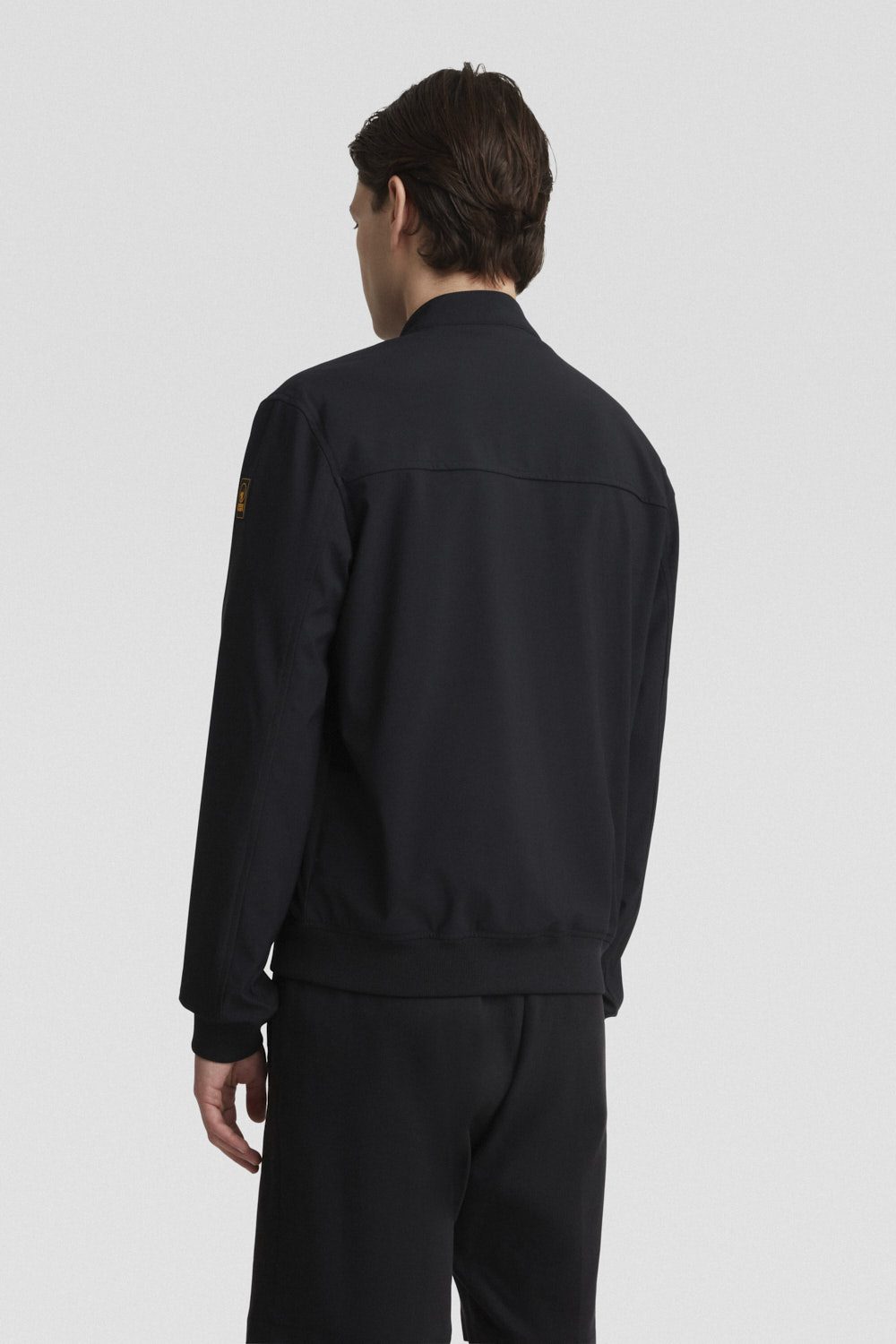 ASHJO3.0_Softshell_255CPMJB1219_P0U23X_206XXW_Indossato__3.jpg ASHJO3.0 Softshell 255CPMJB1219 P0U23X 206XXW Indossato 3