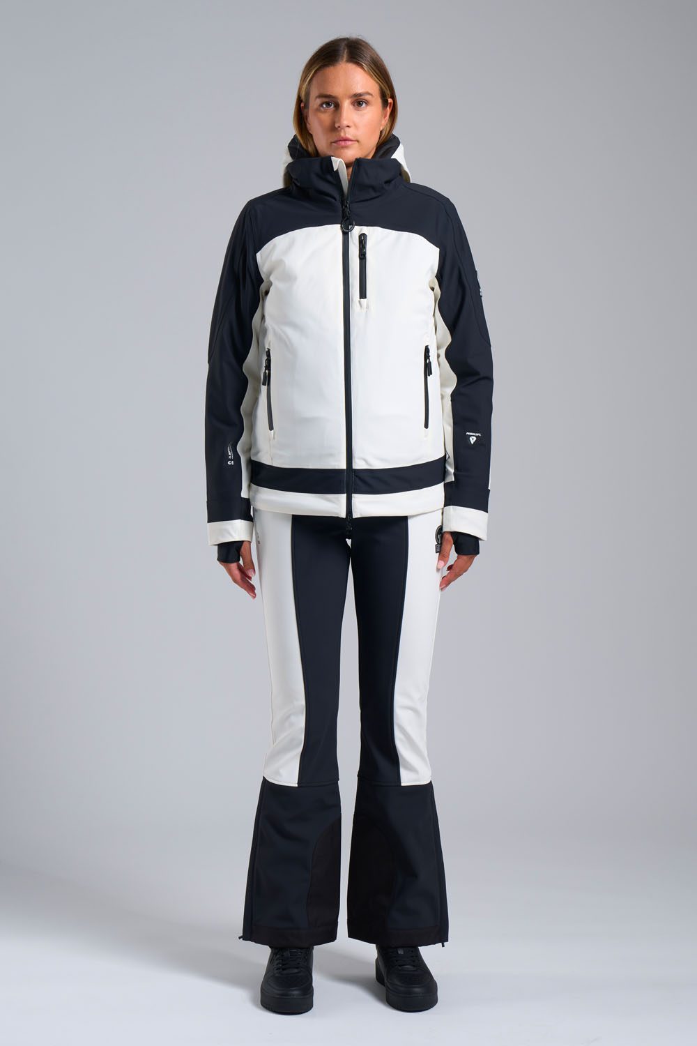 Blanca_115_Blancapant_206_1351.jpg Blanca 115 Blancapant 206 1351