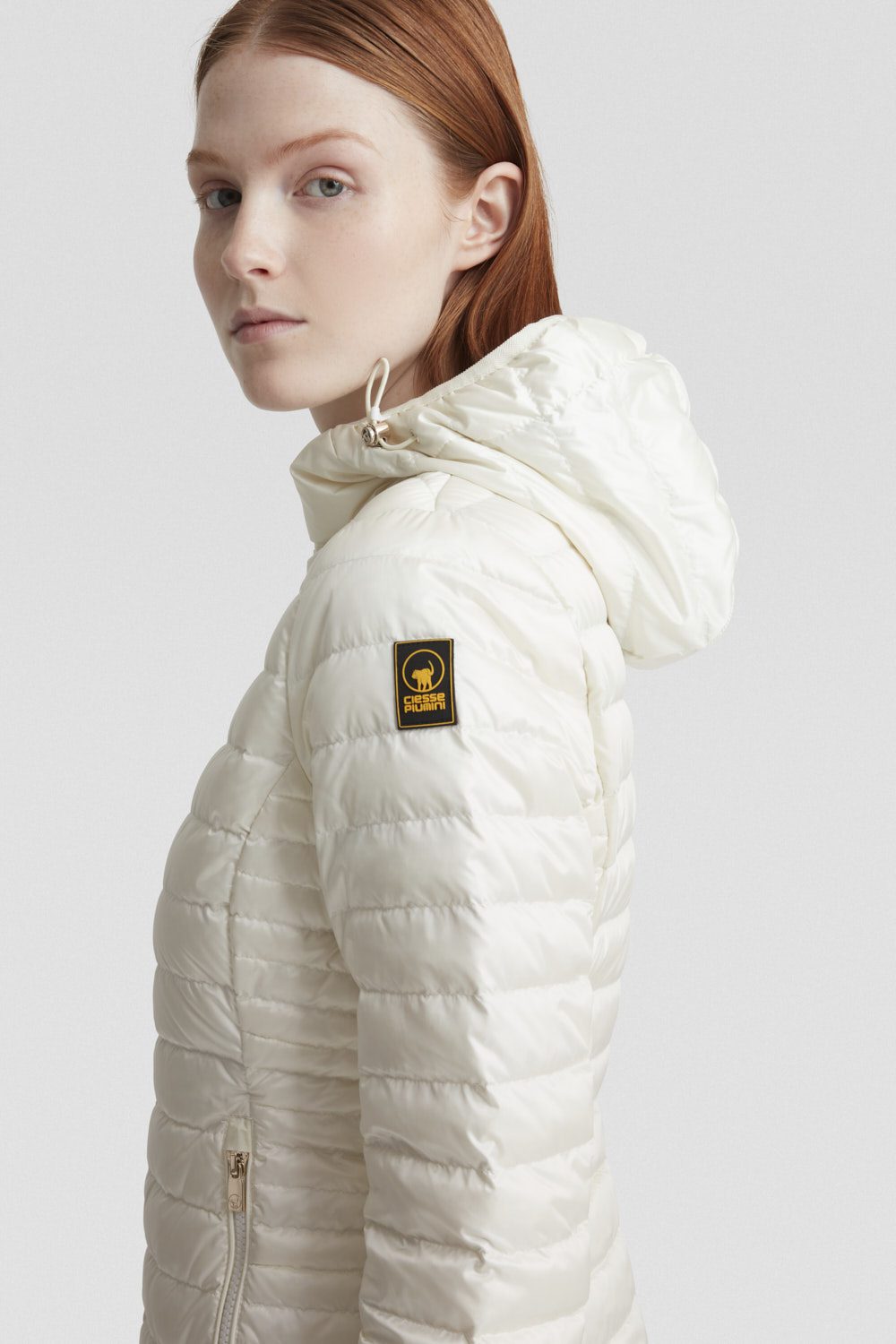 CARRIE Piumini leggeri 205CFWJ00178N1C10D134XXP Indossato 4