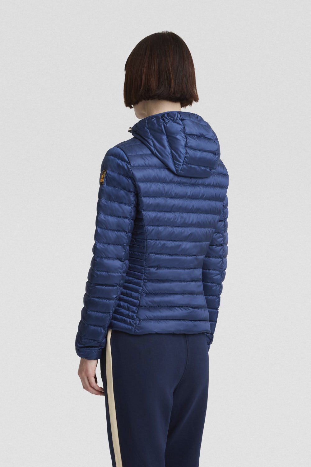 CARRIE-_Piumini-leggeri_205CFWJ00178N1C10D334XXP_Indossato_3.jpg CARRIE Piumini leggeri 205CFWJ00178N1C10D334XXP Indossato 3