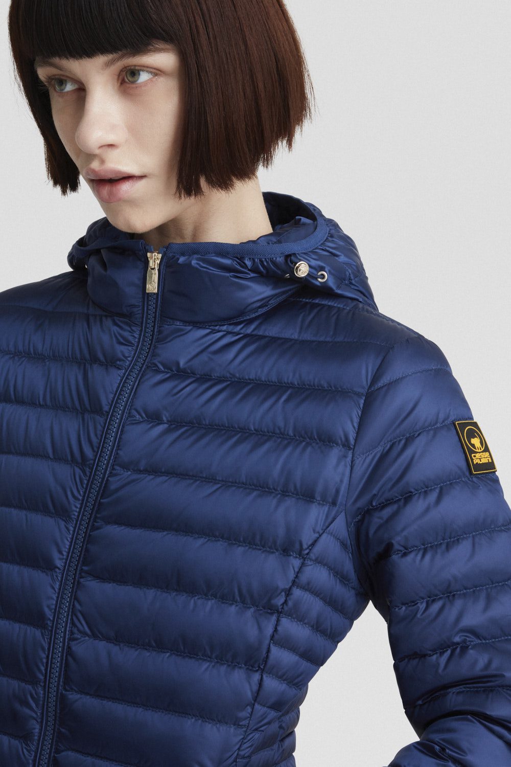 CARRIE-_Piumini-leggeri_205CFWJ00178N1C10D334XXP_Indossato_4.jpg CARRIE Piumini leggeri 205CFWJ00178N1C10D334XXP Indossato 4