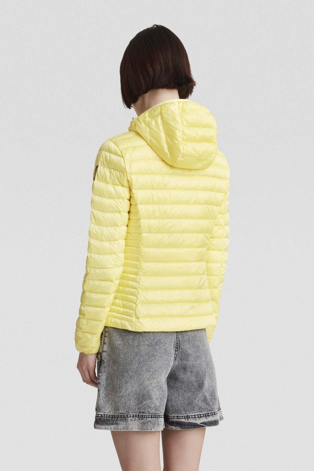 CARRIE Piumini leggeri 205CFWJ00178N1C10D683XXP Indossato 3