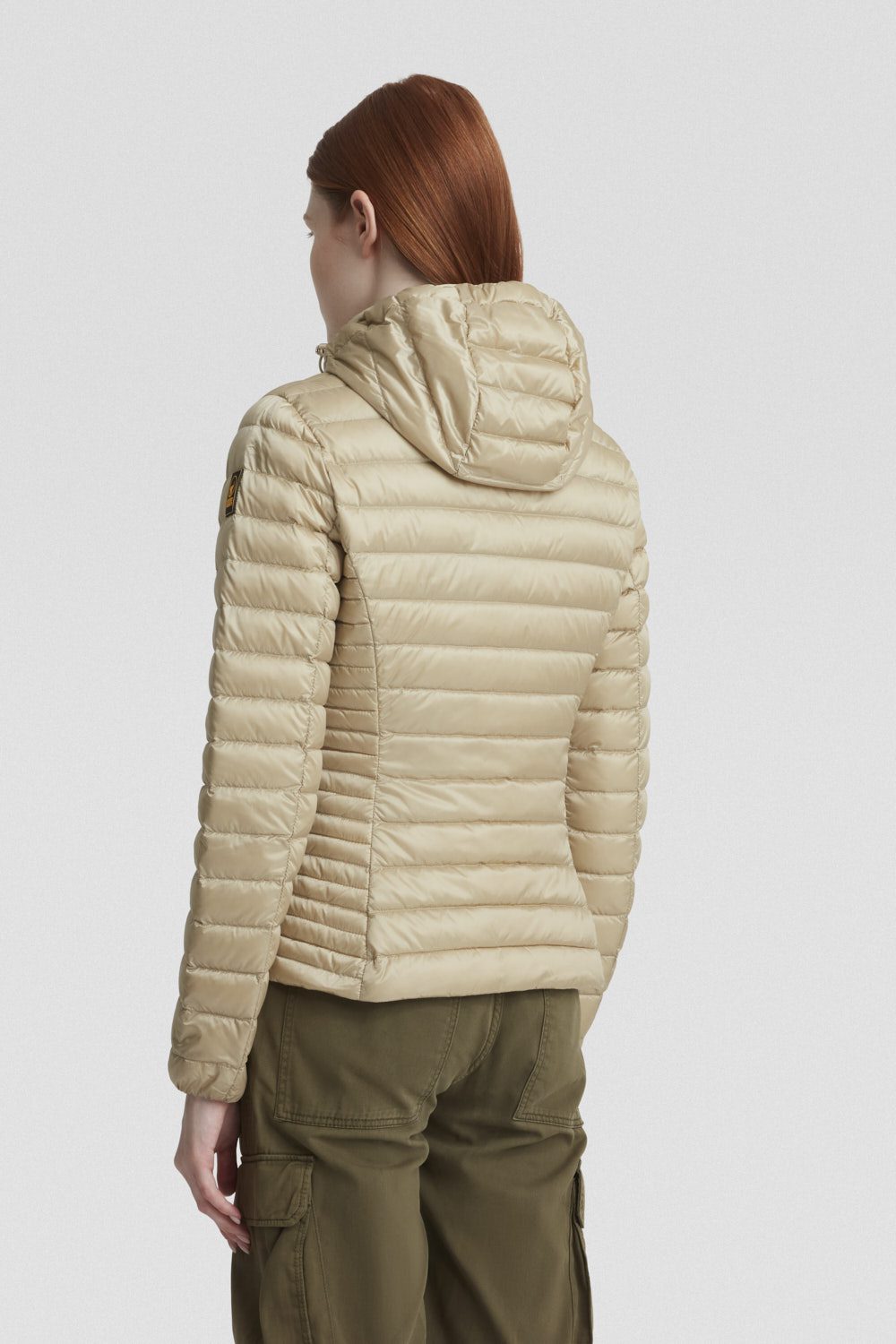 CARRIE-_Piumini-leggeri_205CFWJ00178N1C10D726XXP_Indossato_3.jpg CARRIE Piumini leggeri 205CFWJ00178N1C10D726XXP Indossato 3