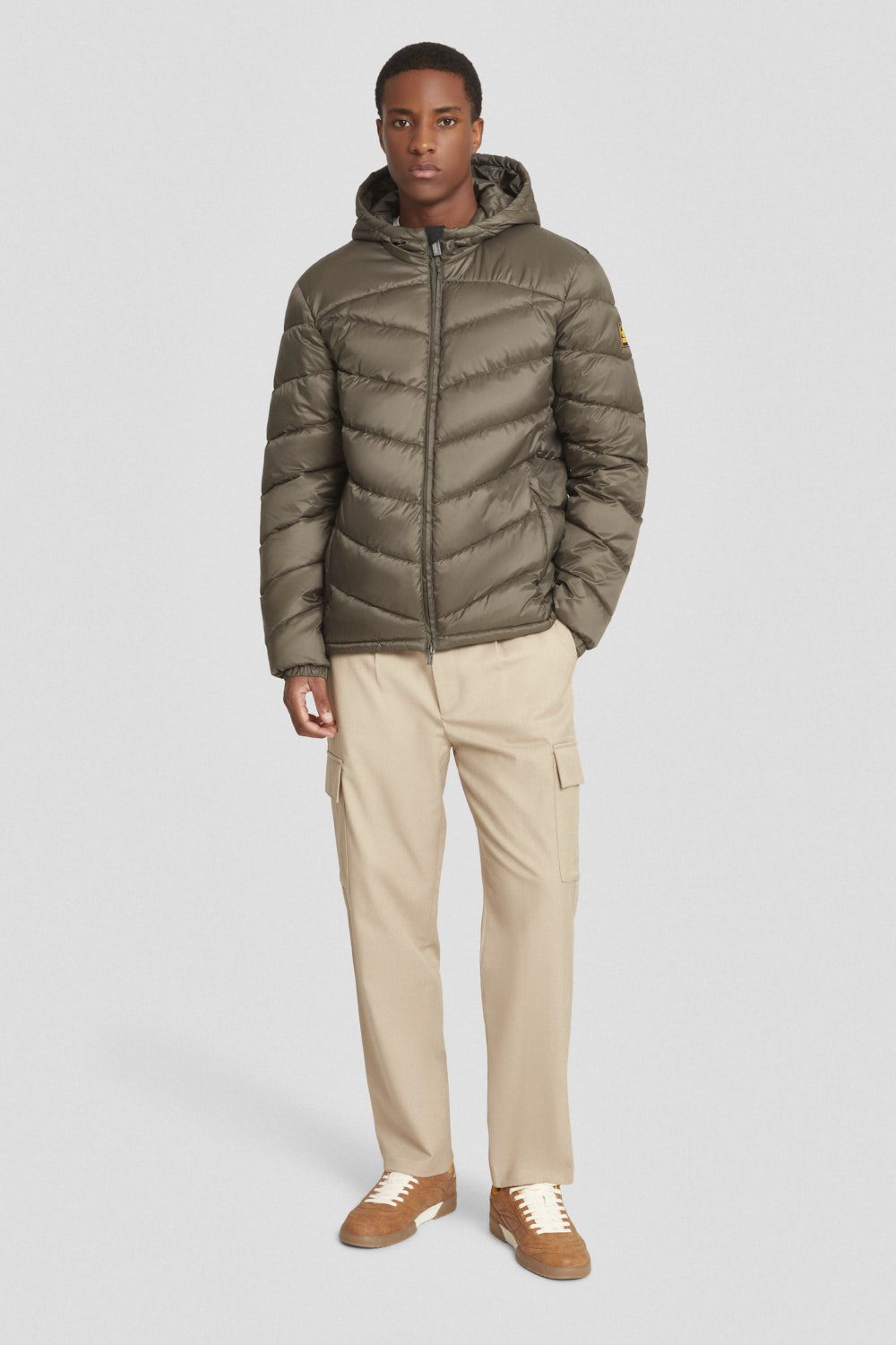 Piumino trapuntato verde militare in nylon riciclato