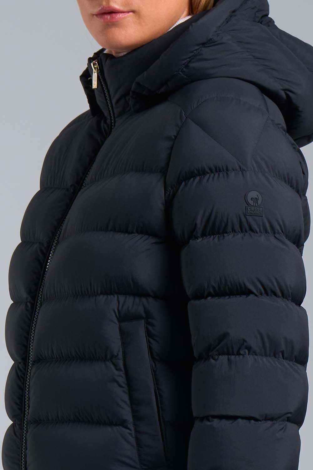 DIVA_PIUMINO200GRAMMI_233CFWJ02593N1D10D243206XXP0A_6310.jpg DIVA PIUMINO200GRAMMI 233CFWJ02593N1D10D243206XXP0A 6310