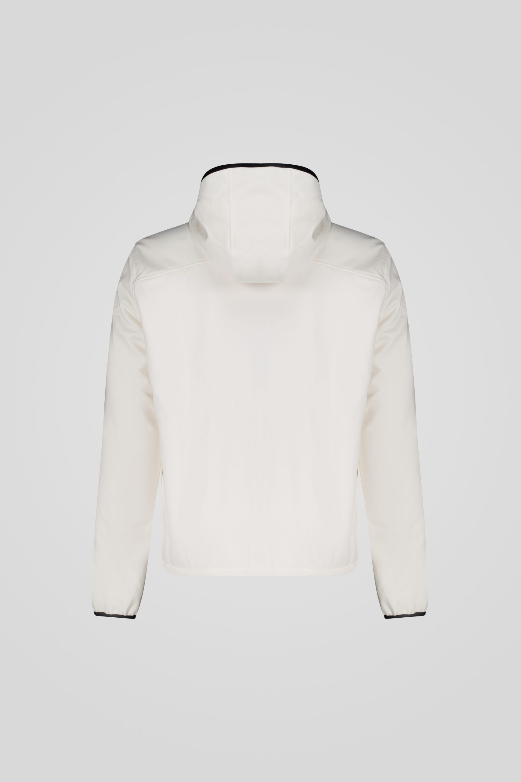 DOUG 3 2 253CPMF00118 P2643X 115XXW Back TIFF 2 scaled