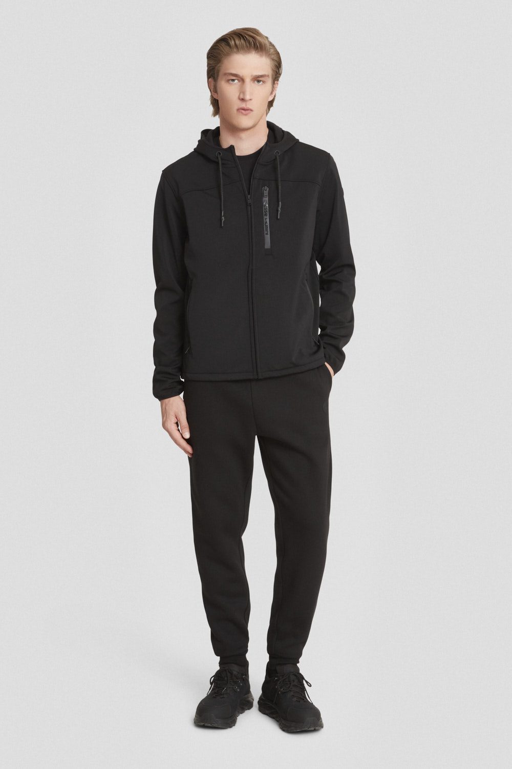 DOUG_253CPMF00118P2643X206XXW_1.jpg DOUG 253CPMF00118P2643X206XXW 1