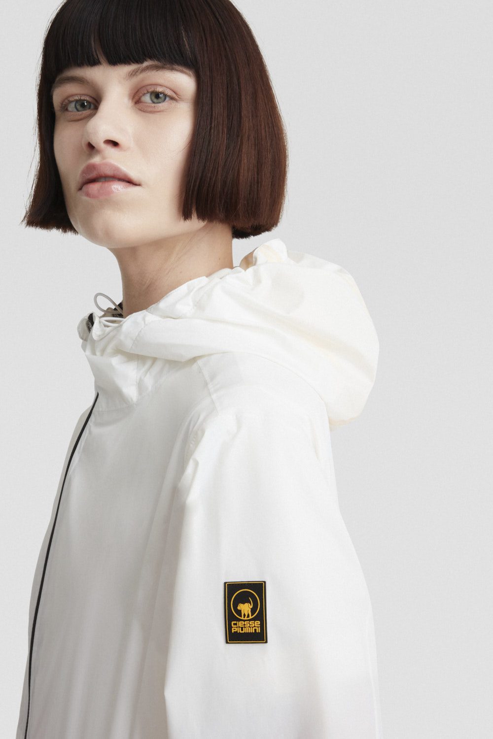 EFRAM_255CPXJ08534_N2M1RX_115XXP_4.jpg EFRAM 255CPXJ08534 N2M1RX 115XXP 4