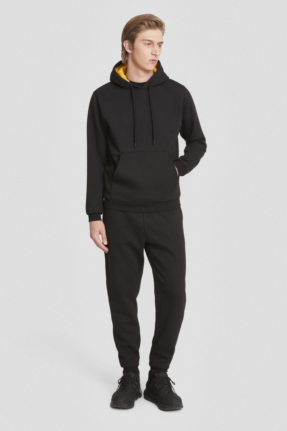 ENNIO_253CPMF08569C0P40X2066XX_1.jpg ENNIO 253CPMF08569C0P40X2066XX 1