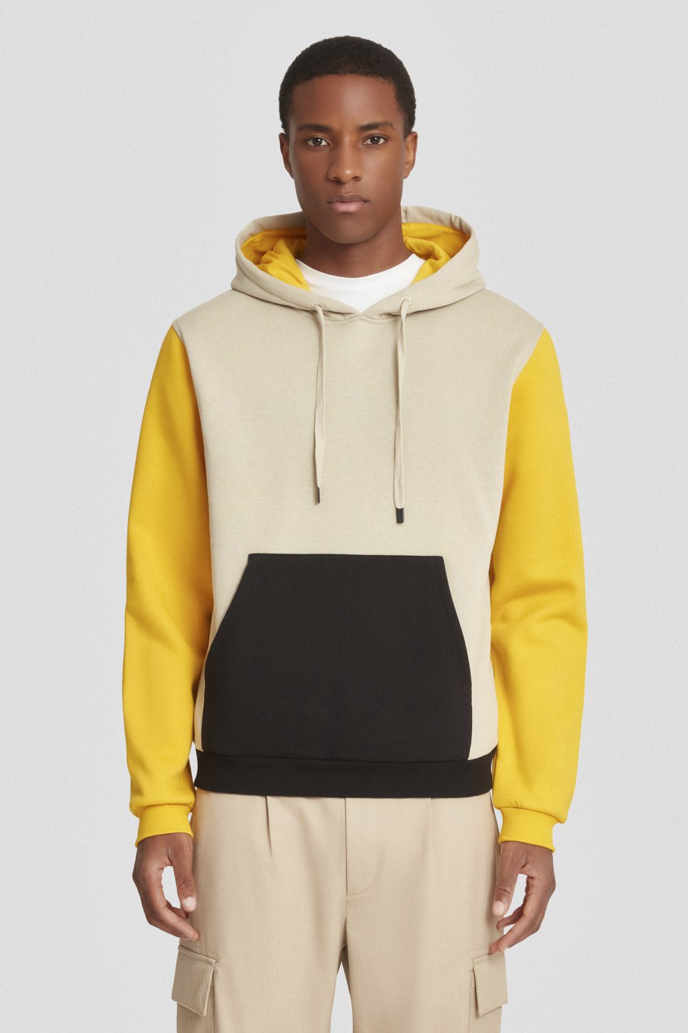 Felpa basica beige/gialla con cappuccio