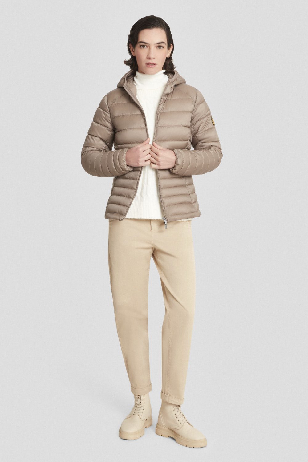 Piumino corto marrone trapuntato