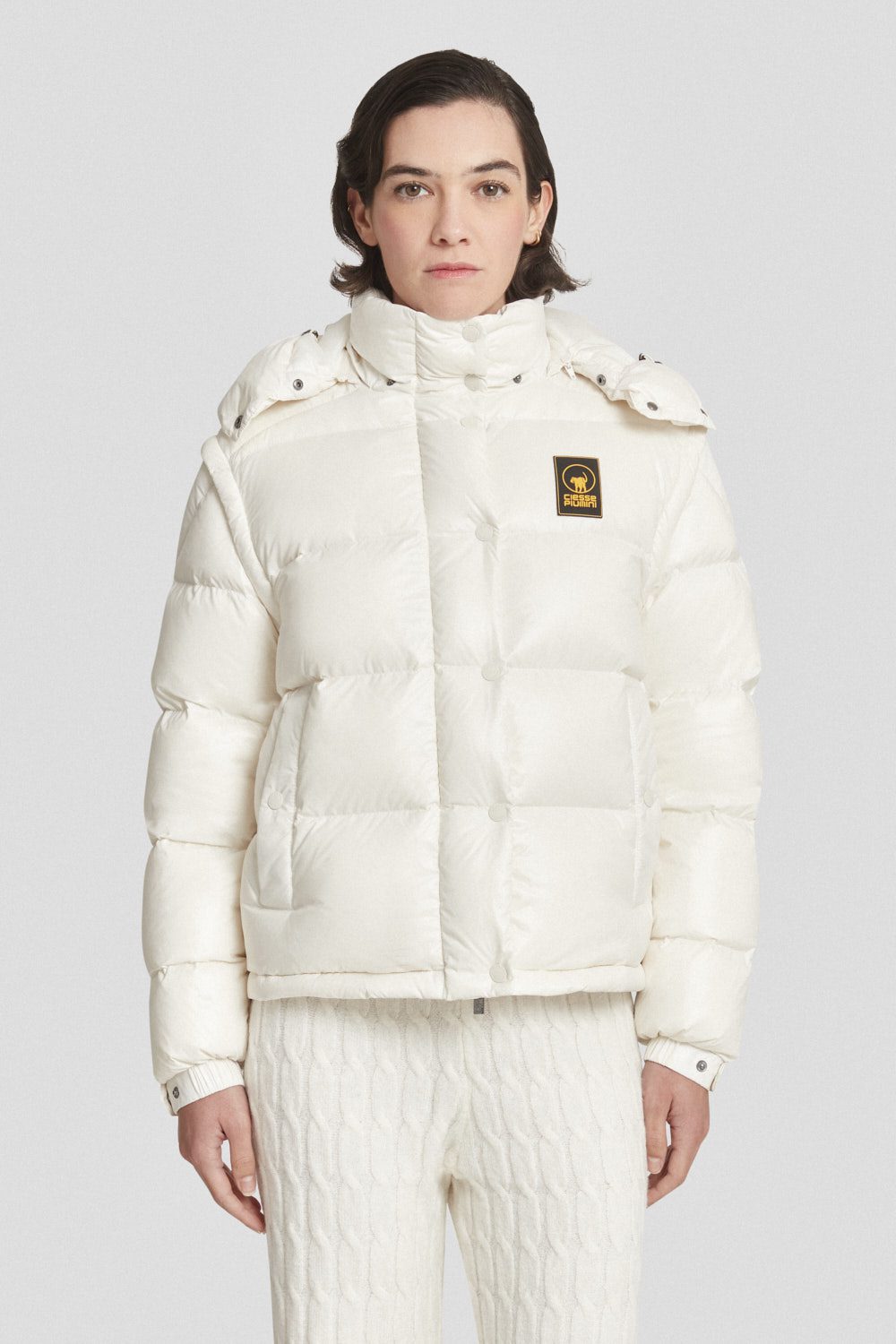 GINNY_253PCWJI3031N3P11D115XXP_2.jpg GINNY 253PCWJI3031N3P11D115XXP 2