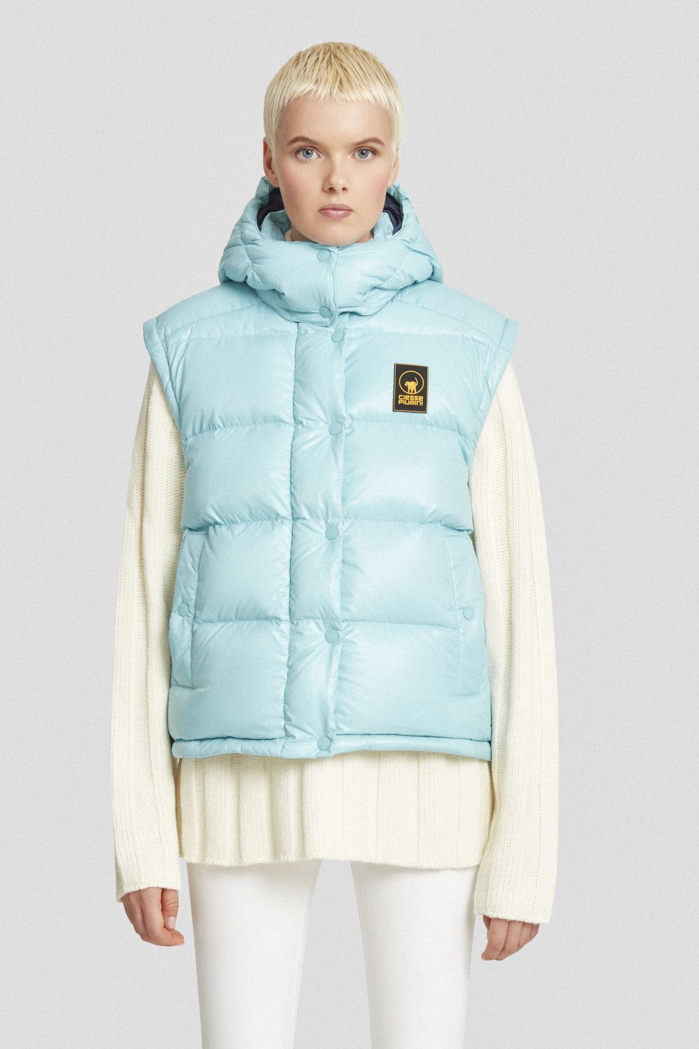 GINNY_253PCWJI3031N3P11D30B3XP_2.jpg GINNY 253PCWJI3031N3P11D30B3XP 2