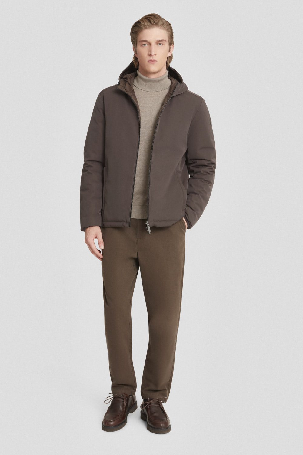 Piumino corto marrone reversibile