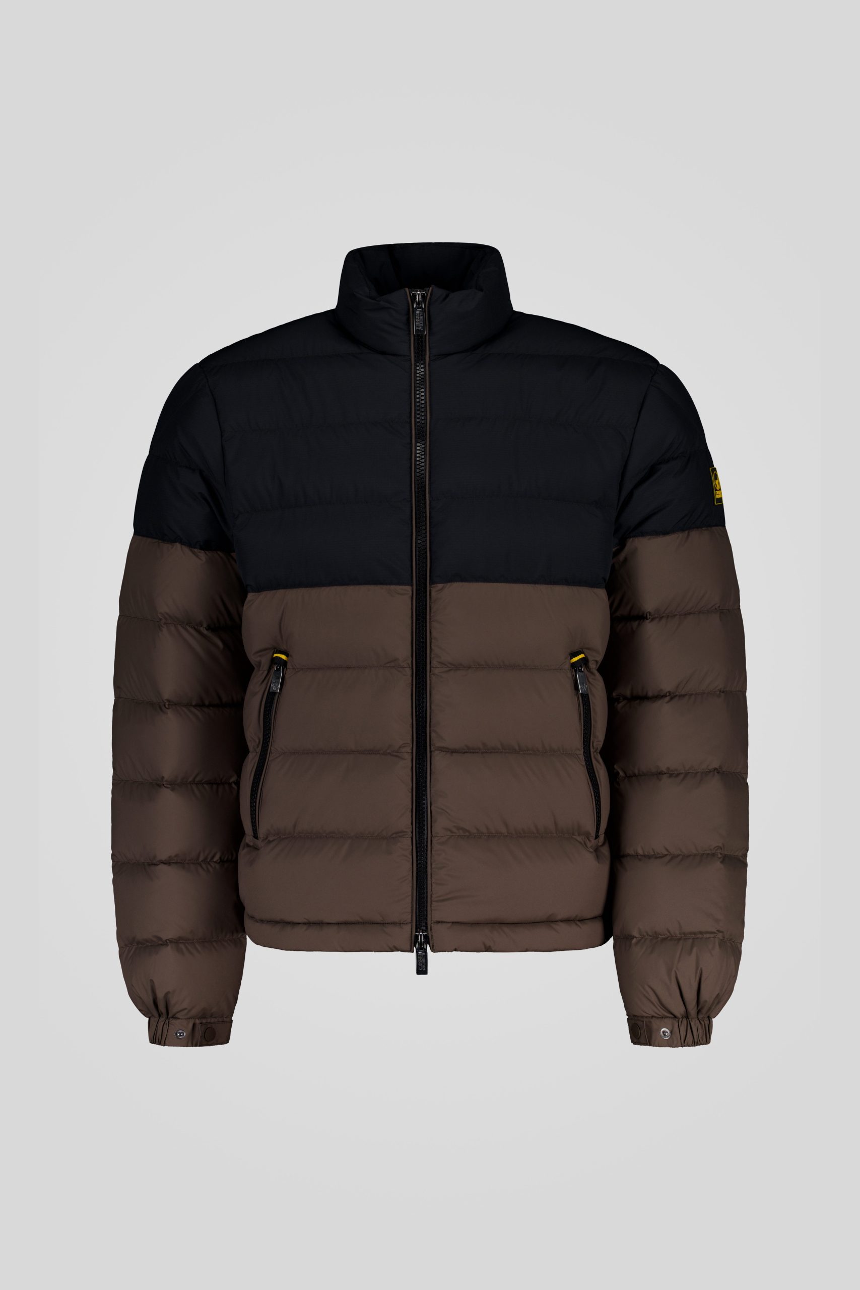 IURI 253CFMJ28541 P7N11D 206MXP Front TIFF 1 scaled