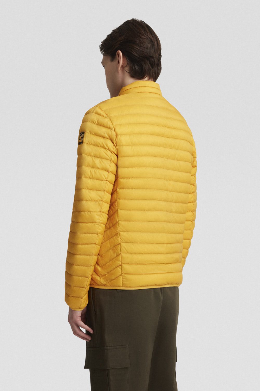 JASON-3.0-_Piumini-leggeri_255CFMJ20127N0210D684XXP_Indossato_3.jpg JASON 3.0 Piumini leggeri 255CFMJ20127N0210D684XXP Indossato 3