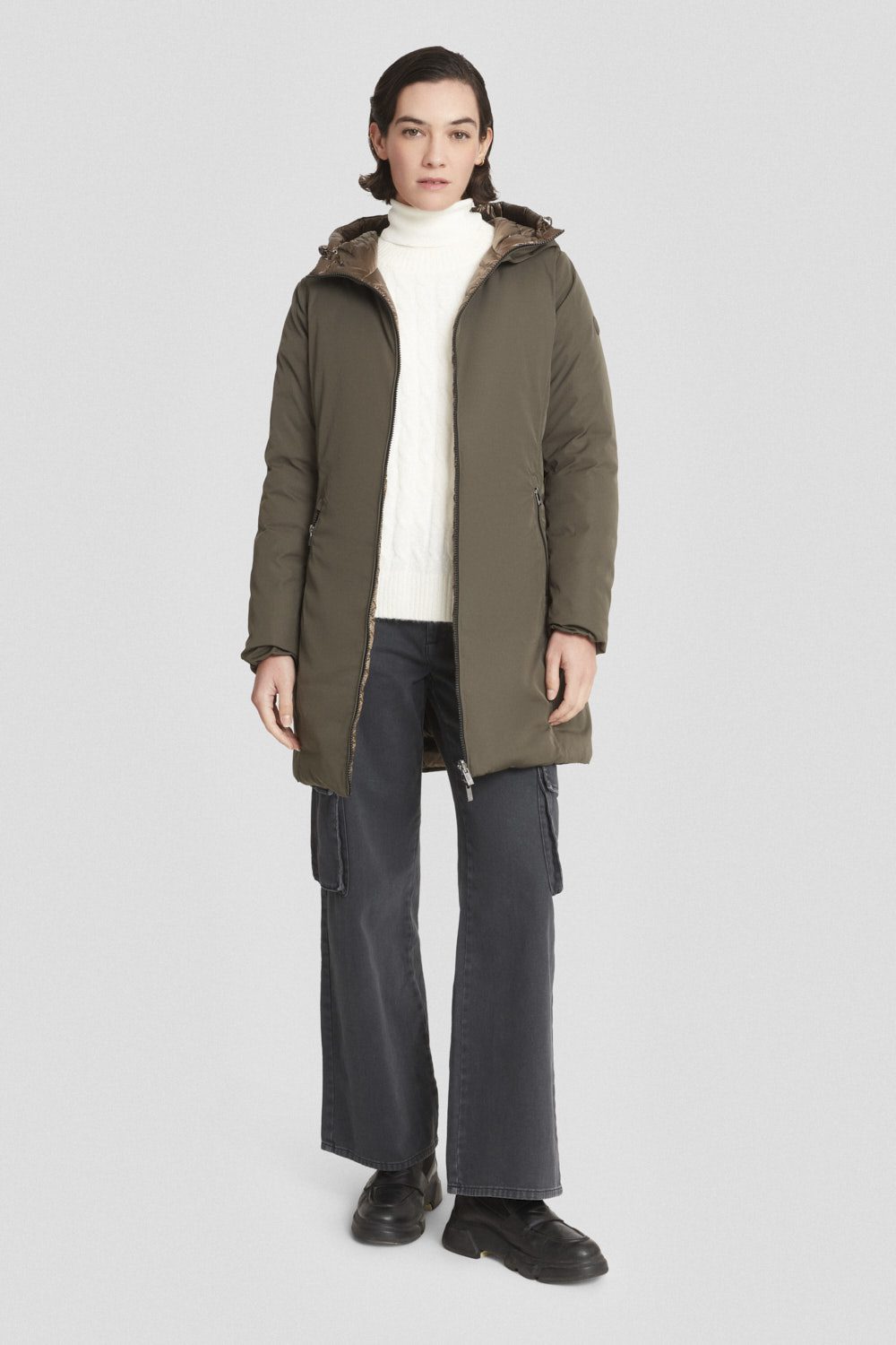 Piumino lungo verde militare reversibile