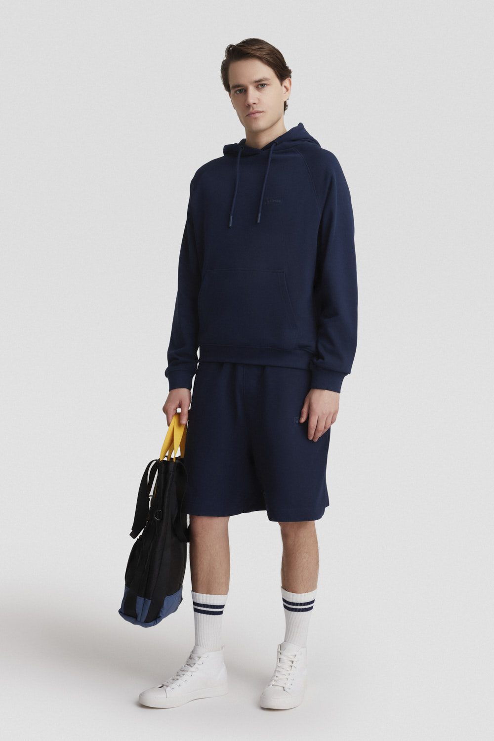 Felpa blu con cappuccio