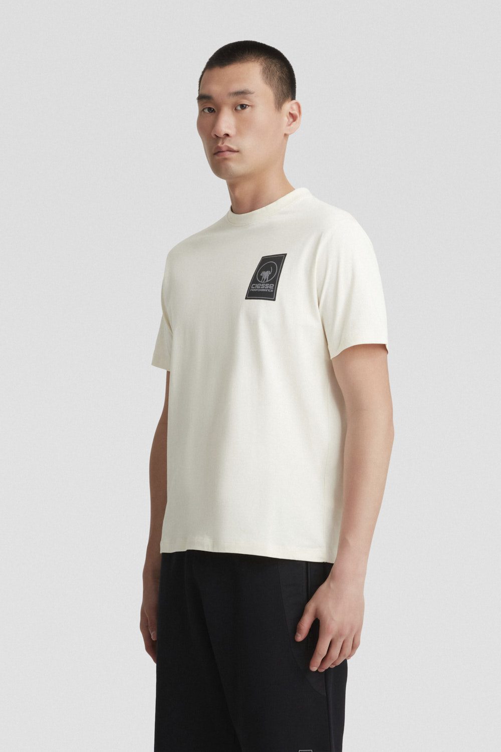 T-shirt girocollo in cotone beige