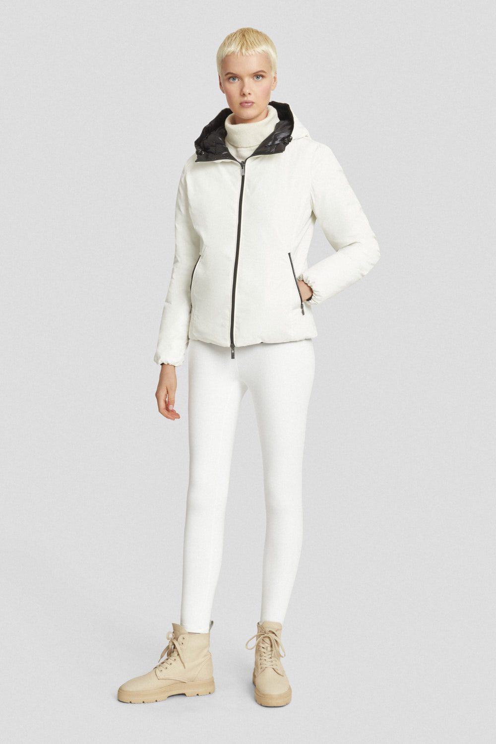 Piumino corto bianco reversibile