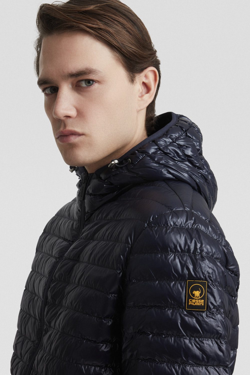 LOUIS-_Piumini-leggeri_255CFMJ08528N0T11D341XXP_Indossato_4.jpg LOUIS Piumini leggeri 255CFMJ08528N0T11D341XXP Indossato 4