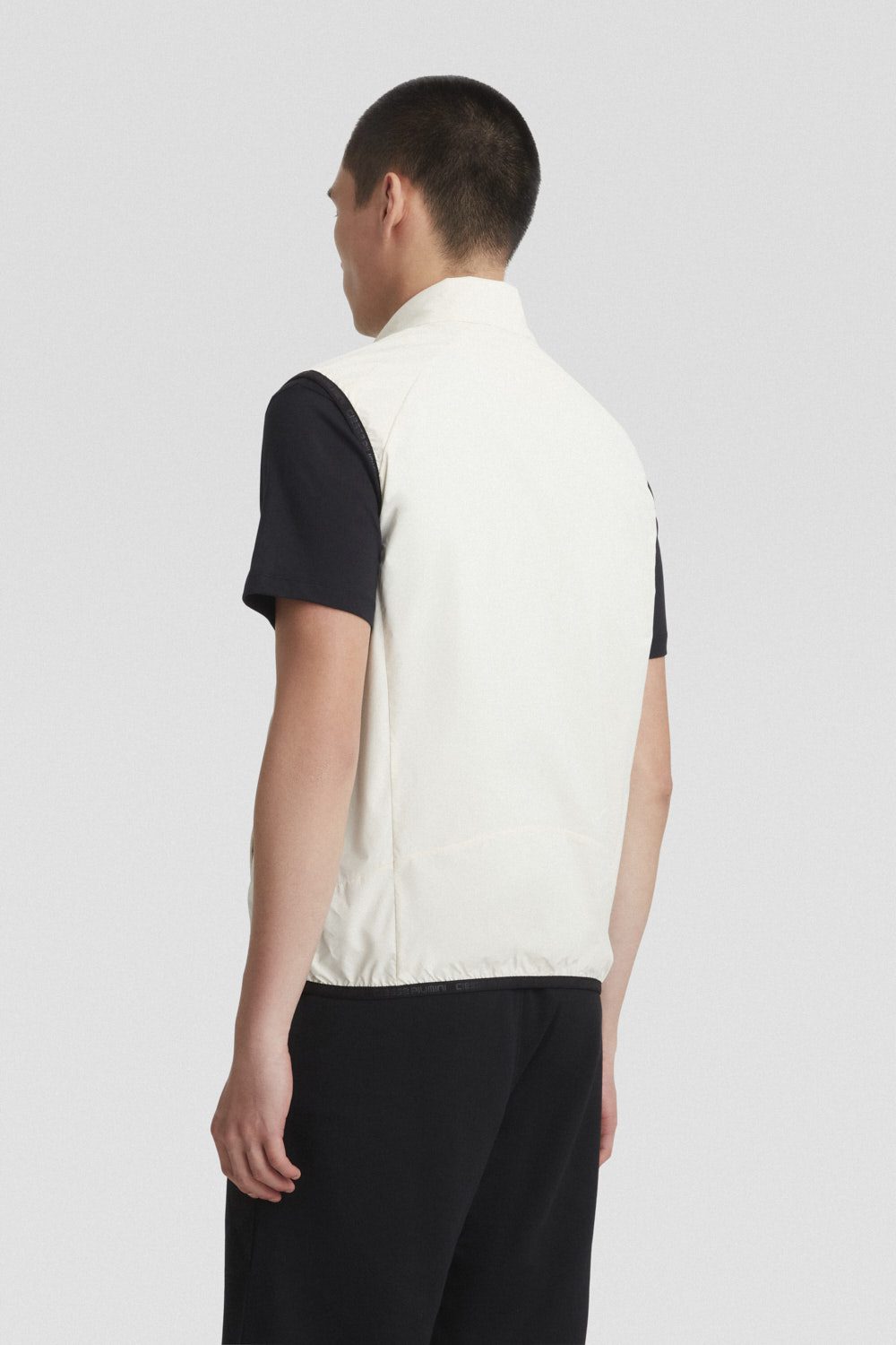 MAX-_Smanicati_255OCMV08441P8G1YX70QXXN_Indossato_3.jpg MAX Smanicati 255OCMV08441P8G1YX70QXXN Indossato 3