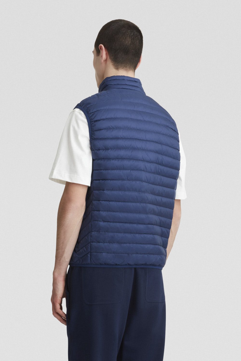 MELVIN-3.0-_Smanicati_255CFMV20128N0210D334XXP_Indossato_3.jpg MELVIN 3.0 Smanicati 255CFMV20128N0210D334XXP Indossato 3