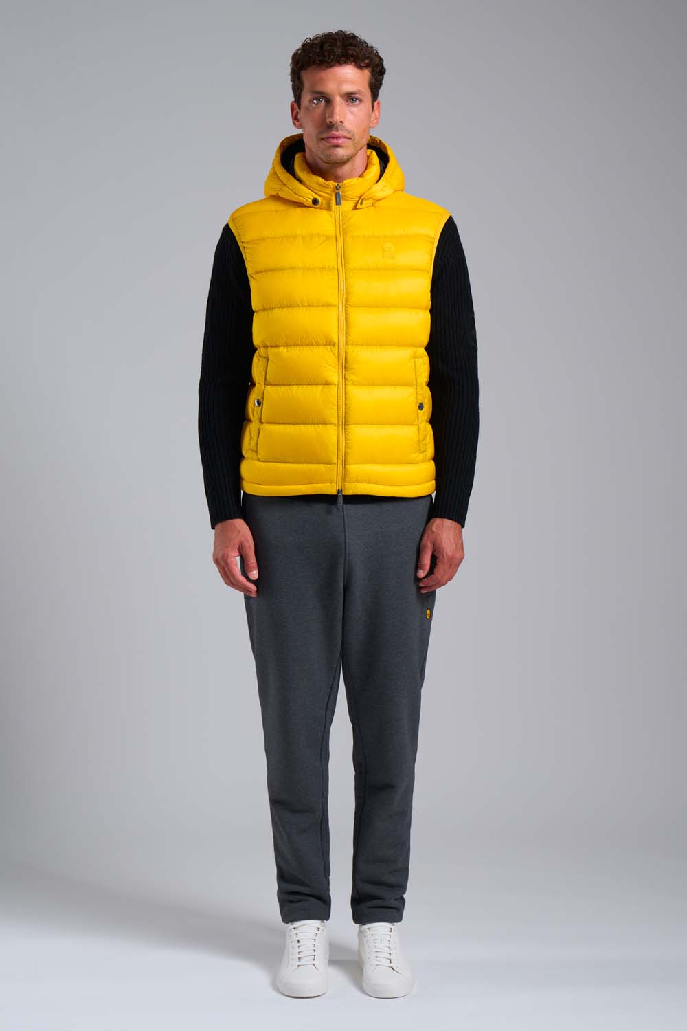 NODIE_GILET800FILLPOWER_233CFMV01676N0210D2436993XP_6277.jpg NODIE GILET800FILLPOWER 233CFMV01676N0210D2436993XP 6277