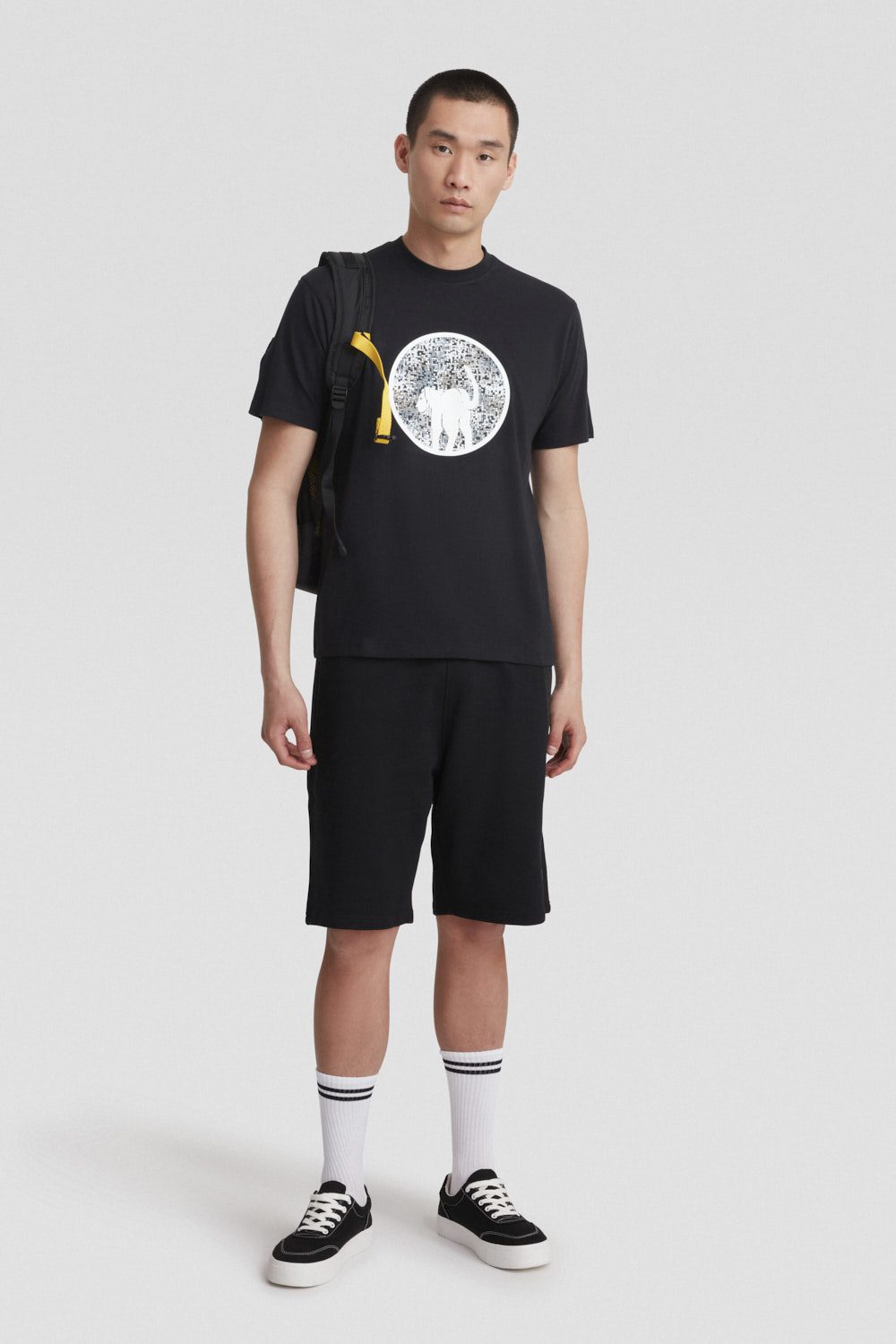 T-shirt girocollo in cotone nera con stampa