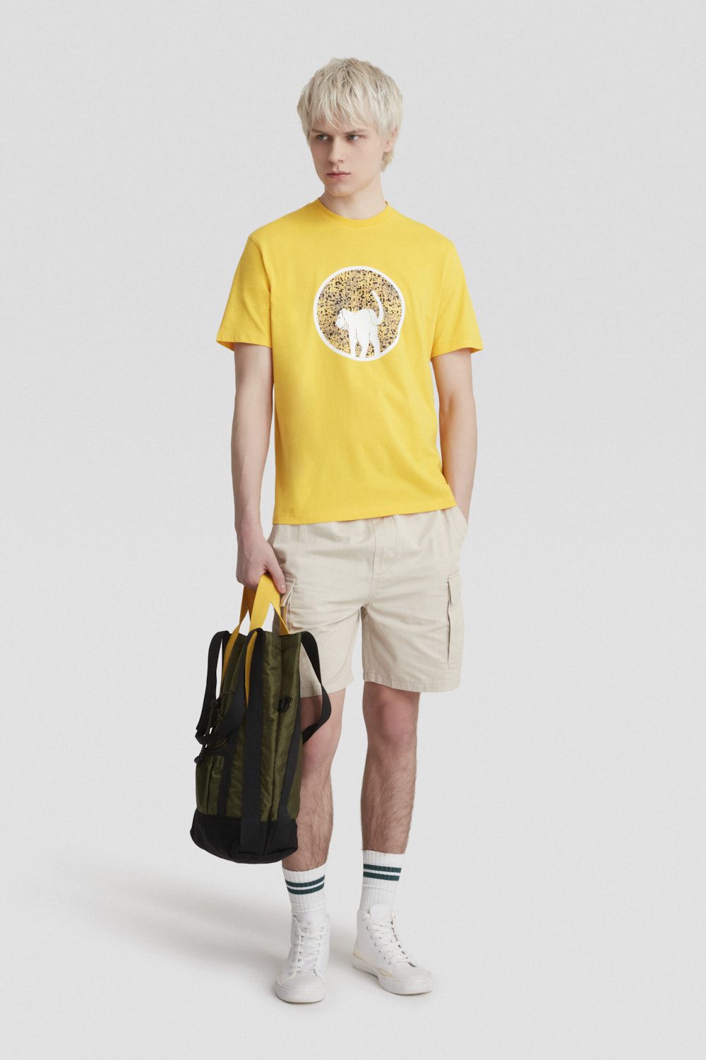 T-shirt girocollo in cotone gialla con stampa