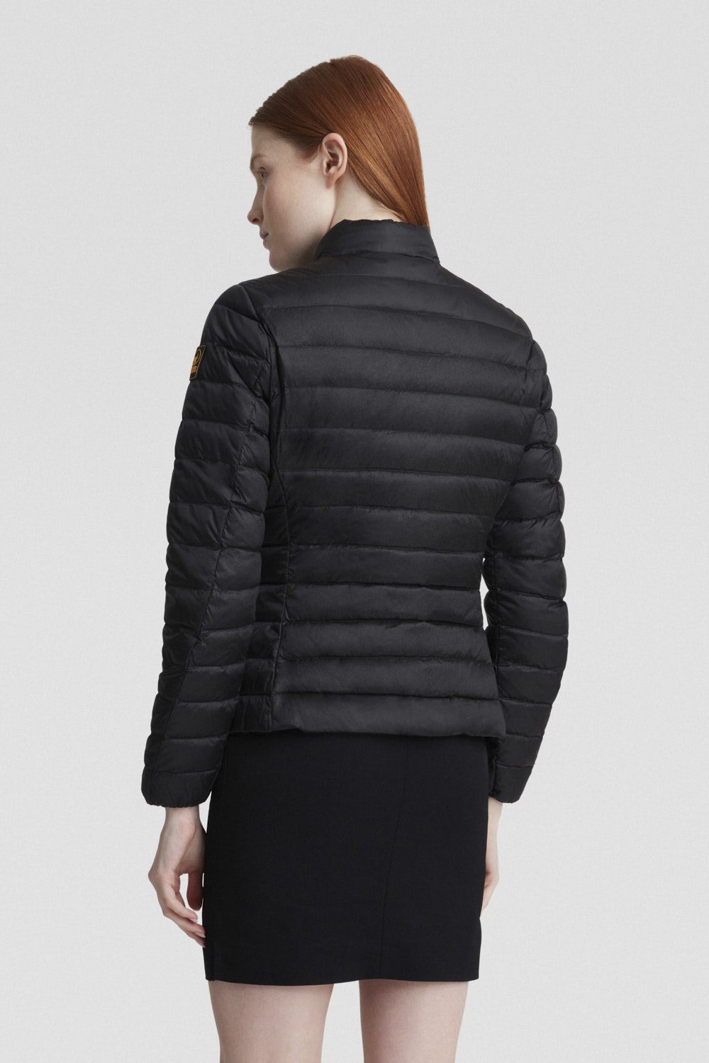 POLA-LONG-_Piumini-leggeri_245CFWJ22563N1C10D206XXP_Indossato_3.jpg POLA LONG Piumini leggeri 245CFWJ22563N1C10D206XXP Indossato 3