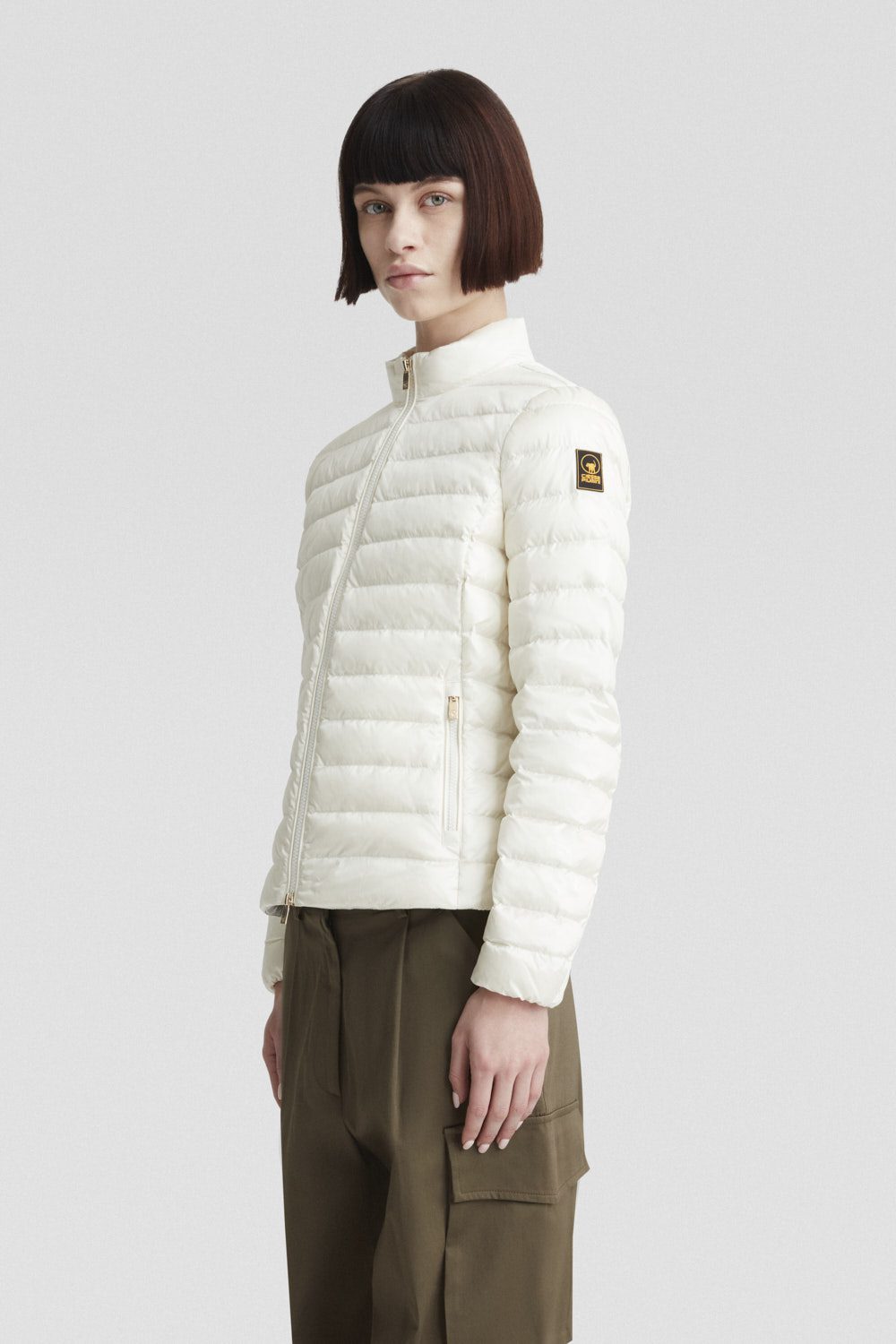 POLALONG_245CFWJ22563_N1C10D_134XXP_2.jpg POLALONG 245CFWJ22563 N1C10D 134XXP 2