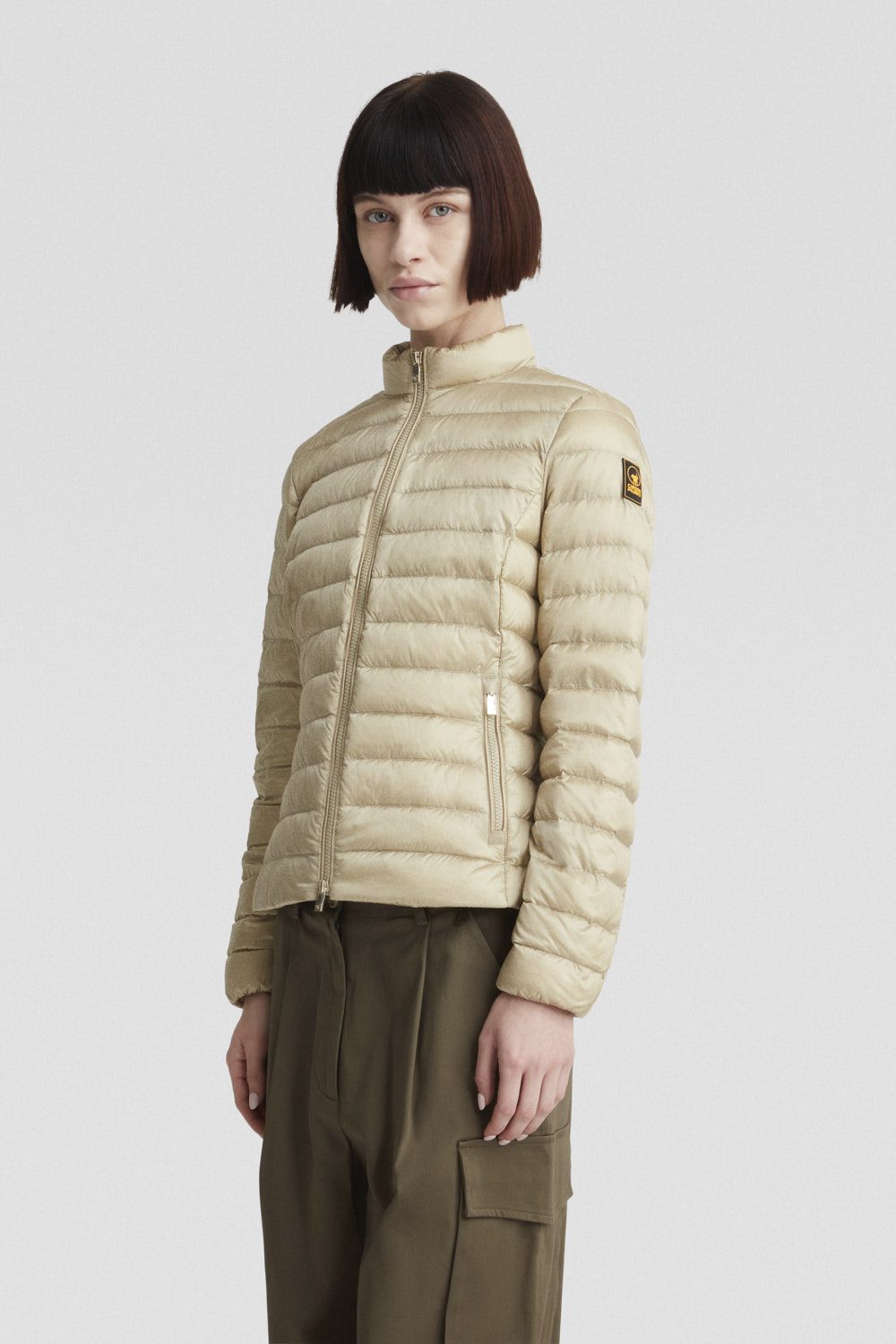 POLALONG 245CFWJ22563 N1C10D 726XXP 2 1