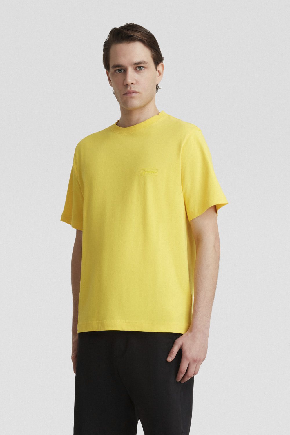 RUPI 2.0 T shirt 255CPMT01666C0E40X60LXXX Indossato 2 1