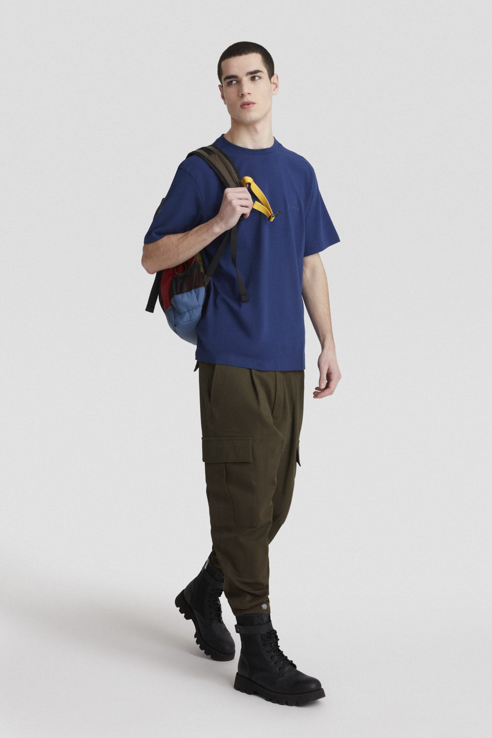 T-shirt girocollo in cotone blu