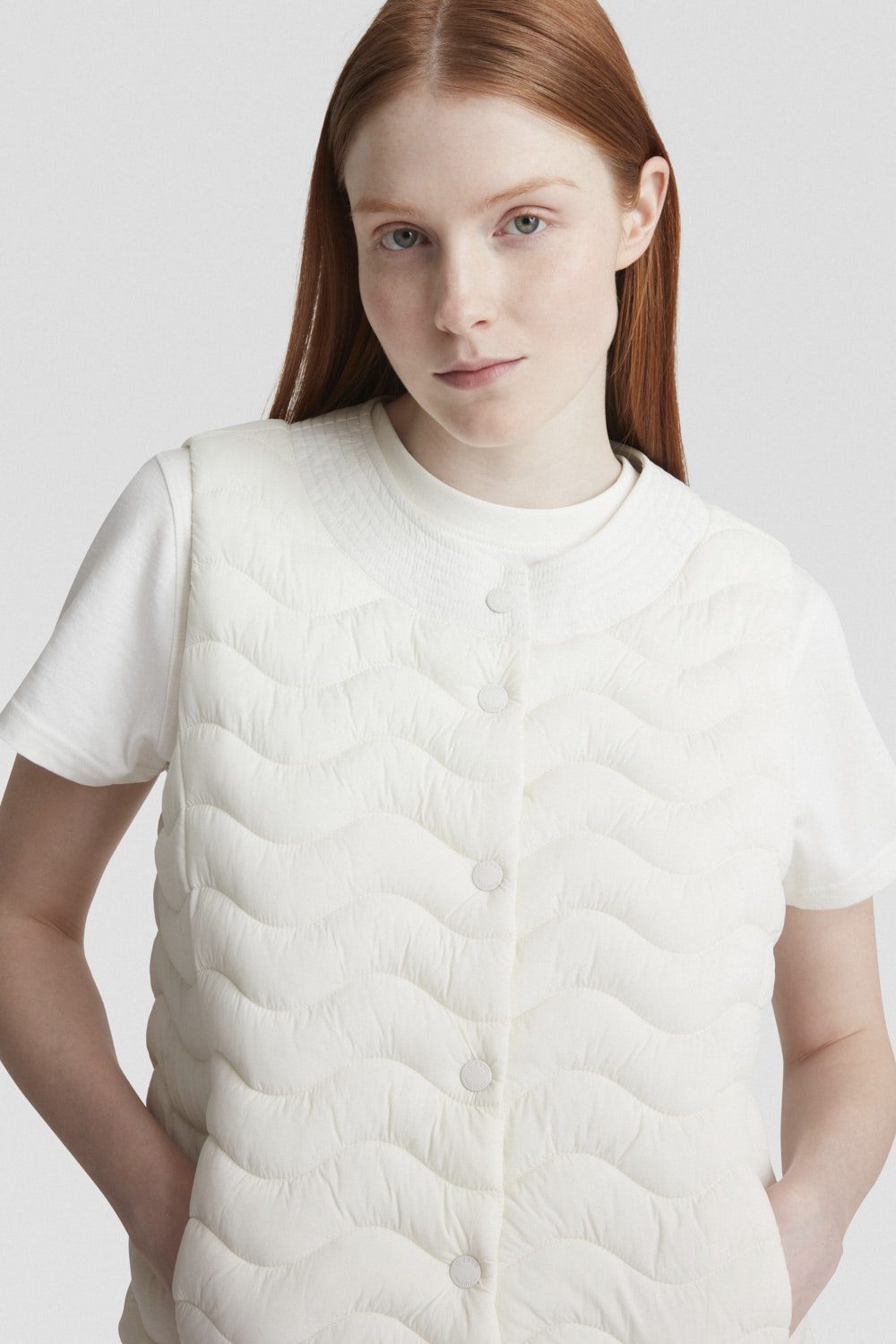 SAGITTA Gilet 245CFWV42722N1D10D134XXX Indossato 4