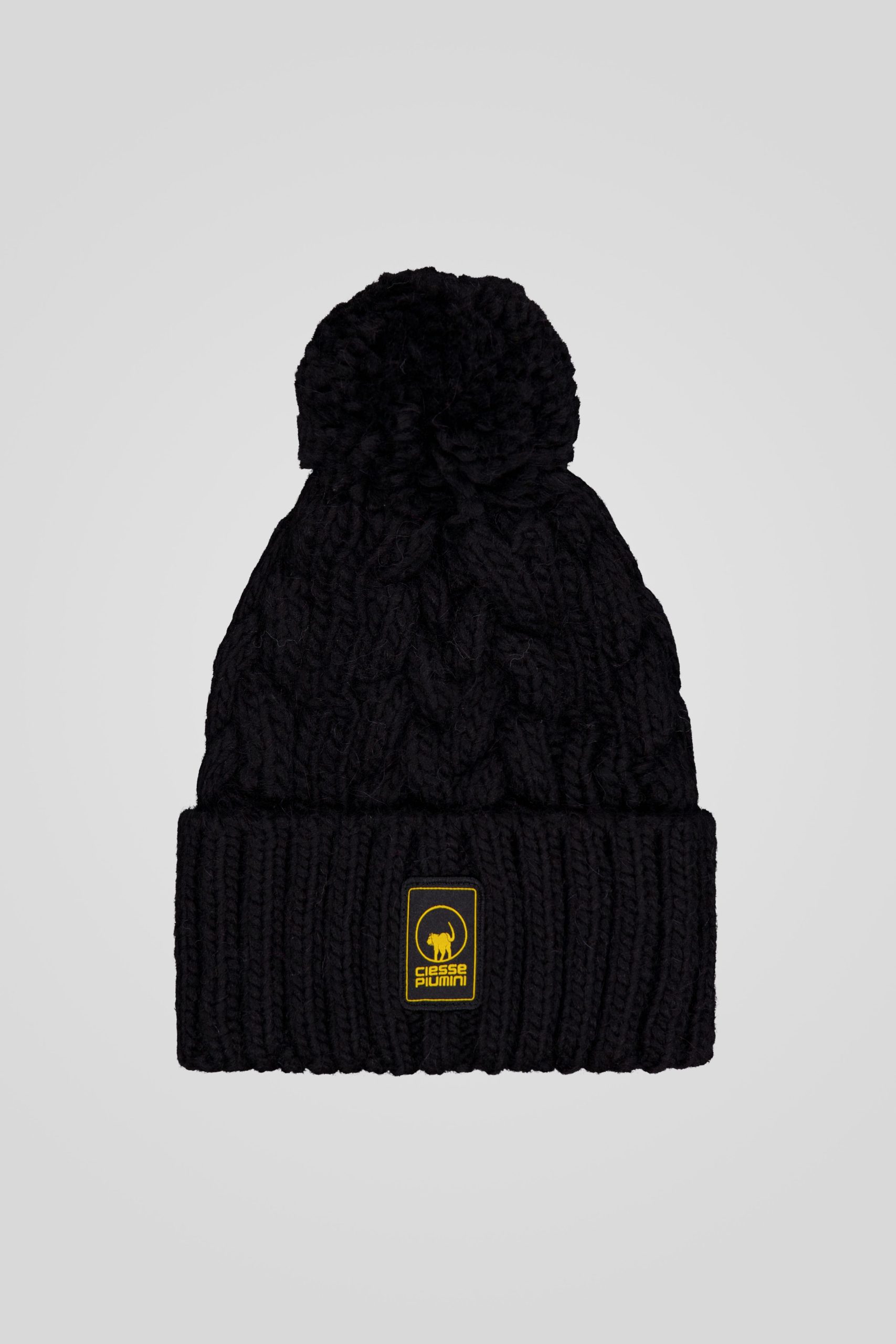 Cappello in maglia nero con pompon