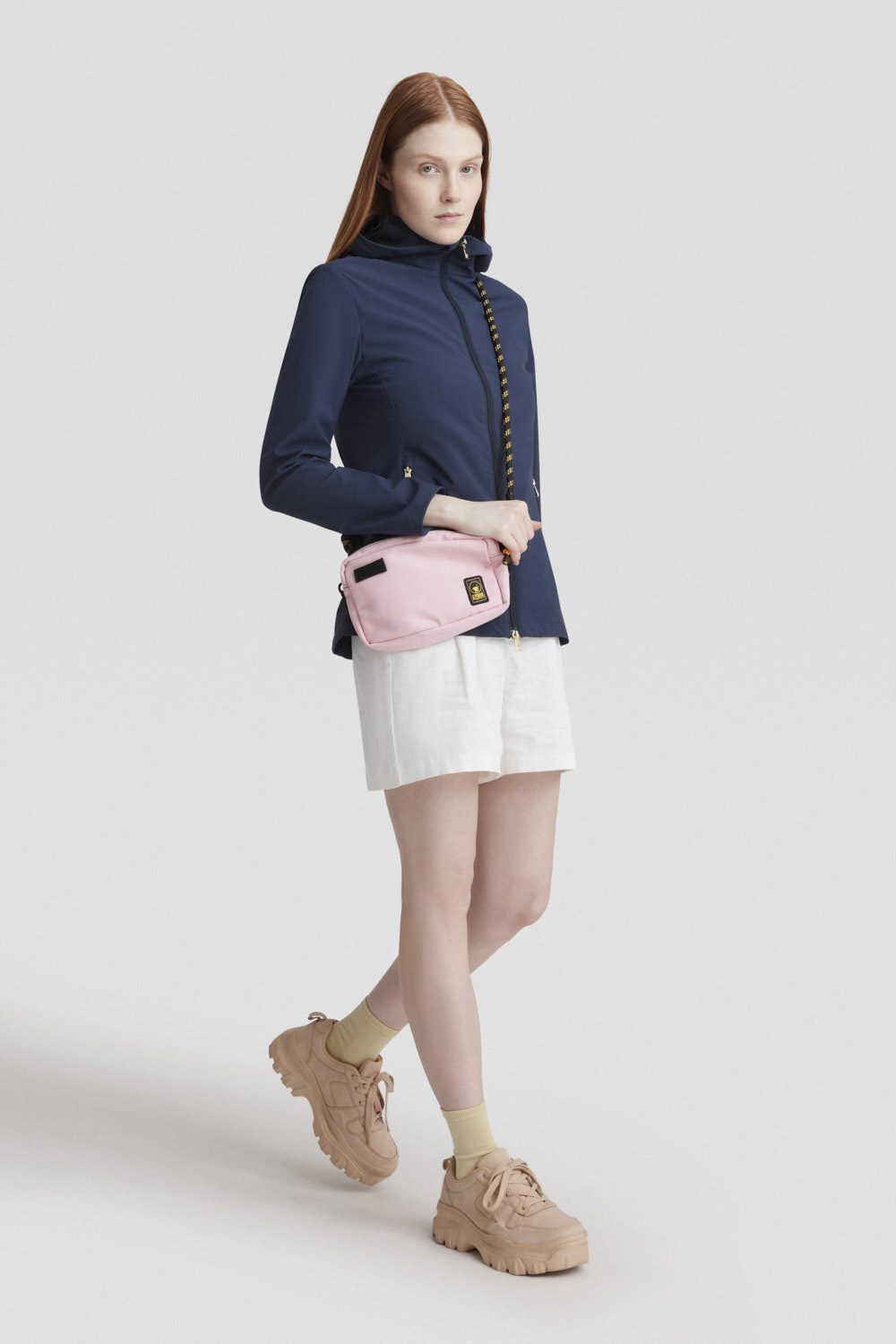 Giacca blu con cappuccio